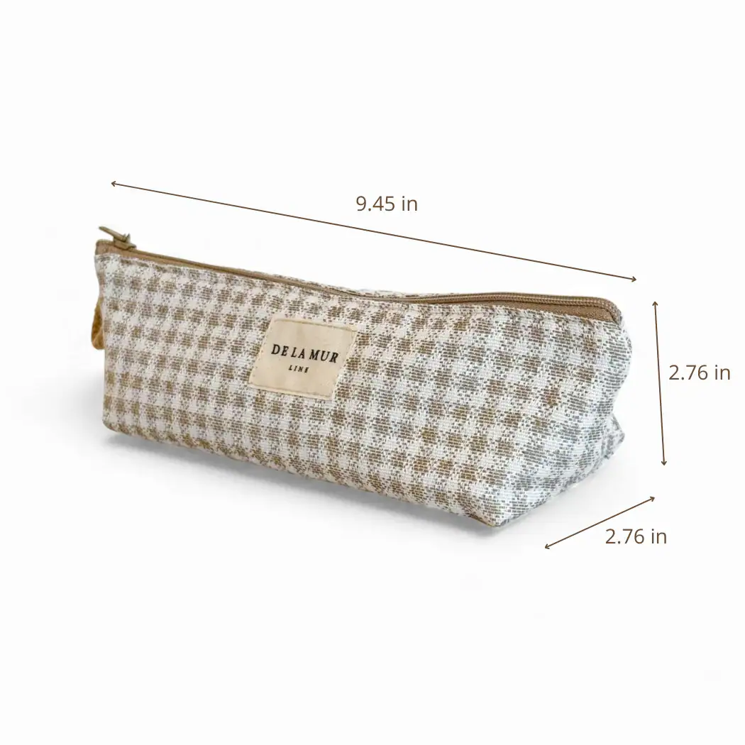 DE LA MUR Vison Pouch dimensions
