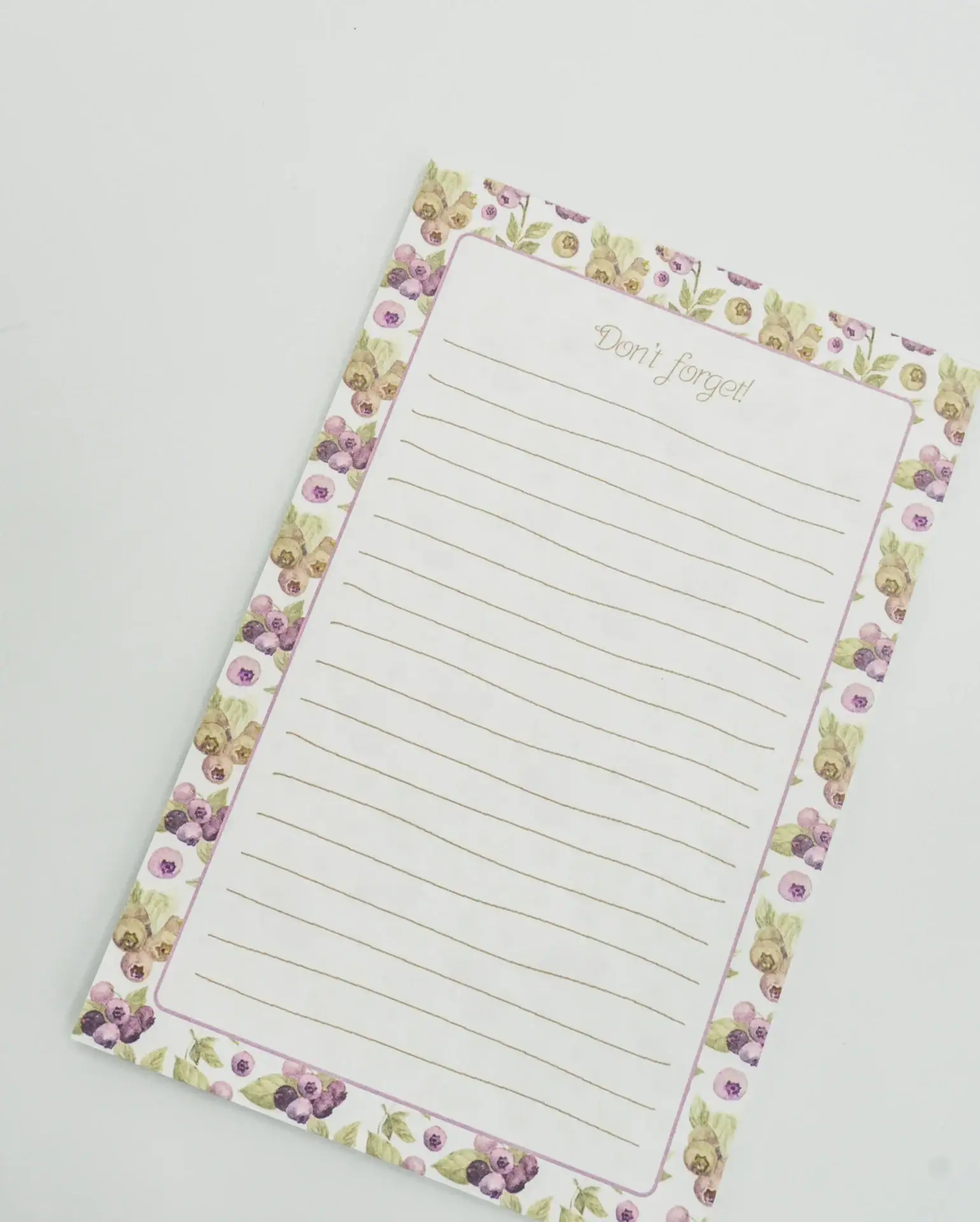 Classic "Don't Forget" Notepad closeup