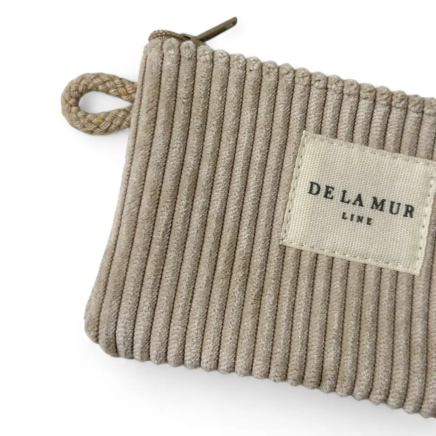 DE LA MUR Tofe Coin Pouch closeup